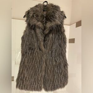 Kristen Blake Faux Fur Vest – Ladies Small